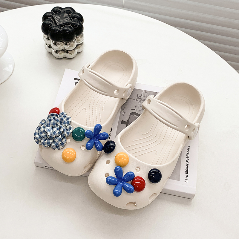 Outdoor Camping Slippers - Un paio di scarpe Mary Jane