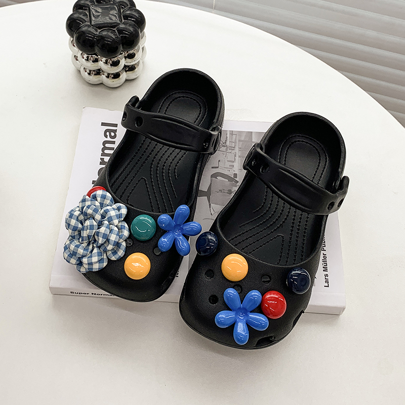 Un paio di scarpe Mary Jane de - Outdoor Camping Slippers recensione e prezzo